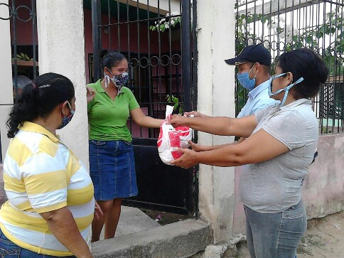 <b>MÁS DE MIL FAMILIAS YARACUYANAS FAVORECIDAS CON LA ENTREGA DE PROTEÍNA ANIMAL<b>