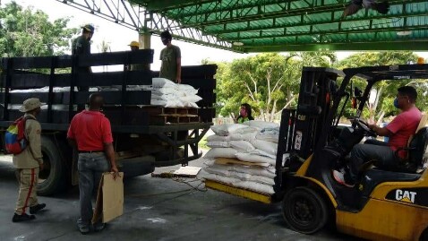 <b>DISTRIBUYEN 10 TONELADAS DE NUTRICHICHA PARA EL PAE EN YARACUY<b>